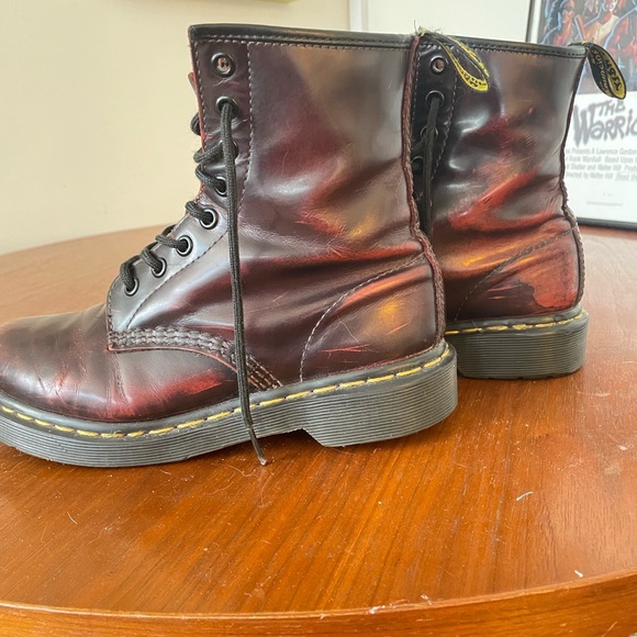 Dr. Martens 1460 8-Eye Boot for Women Ox blood. - Picture 3 of 7